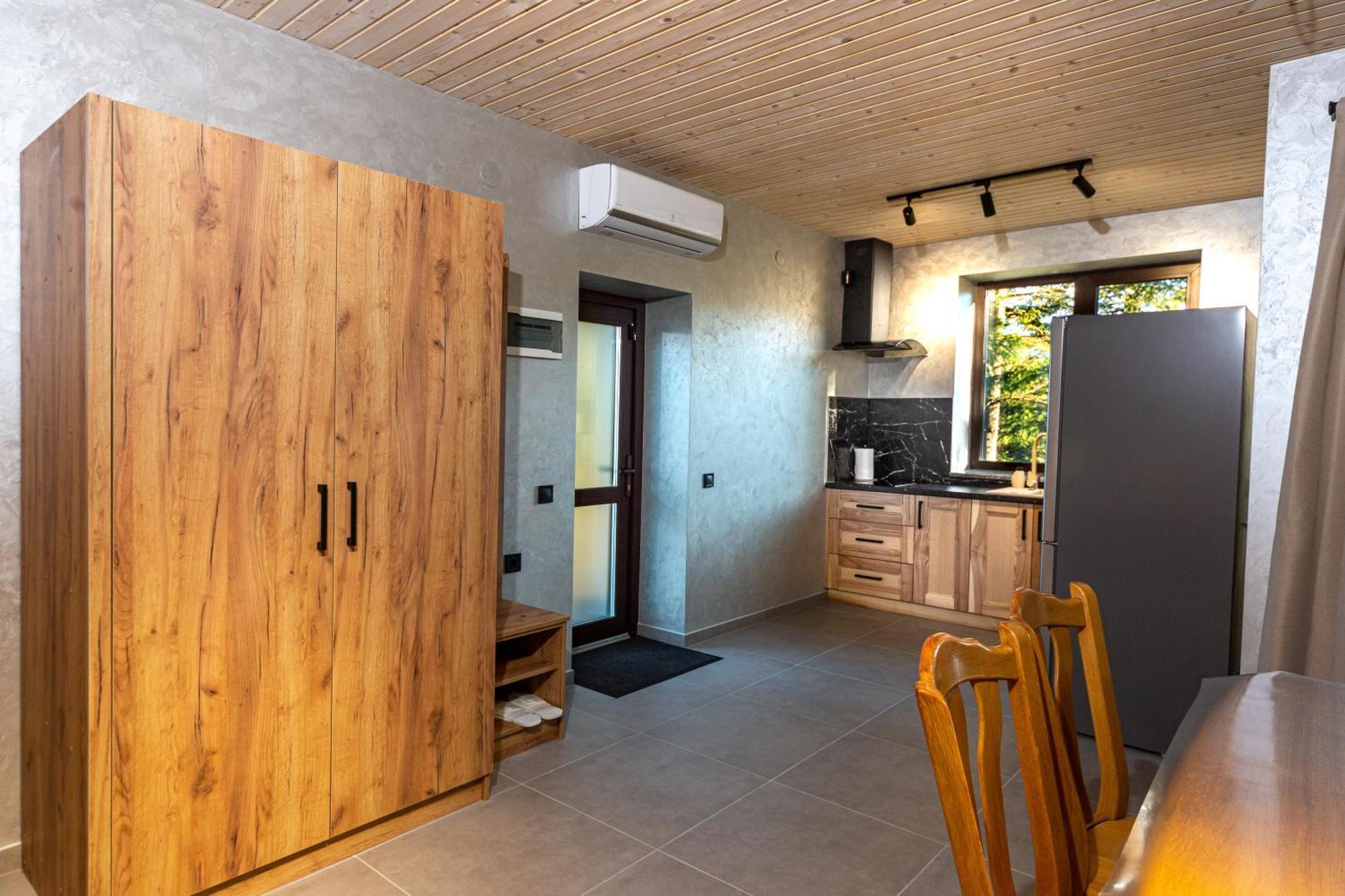 апарт- Sunray Skhidnytsya Apartment Skhidnytsia